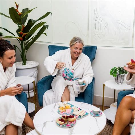 gold coast day spa packages.